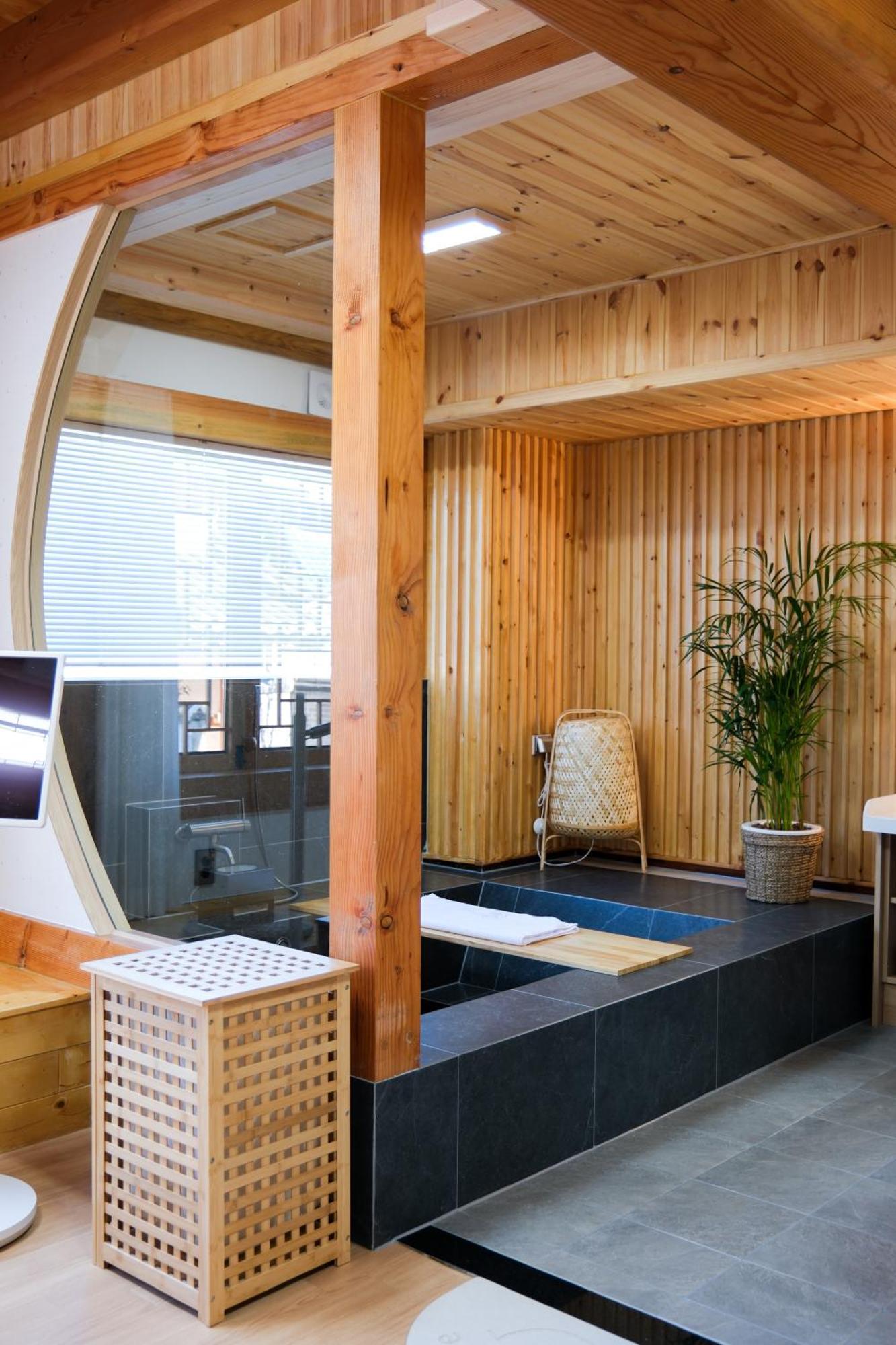 Hanok Stay Da-Ga-Gam Гиеонгджу Екстериор снимка