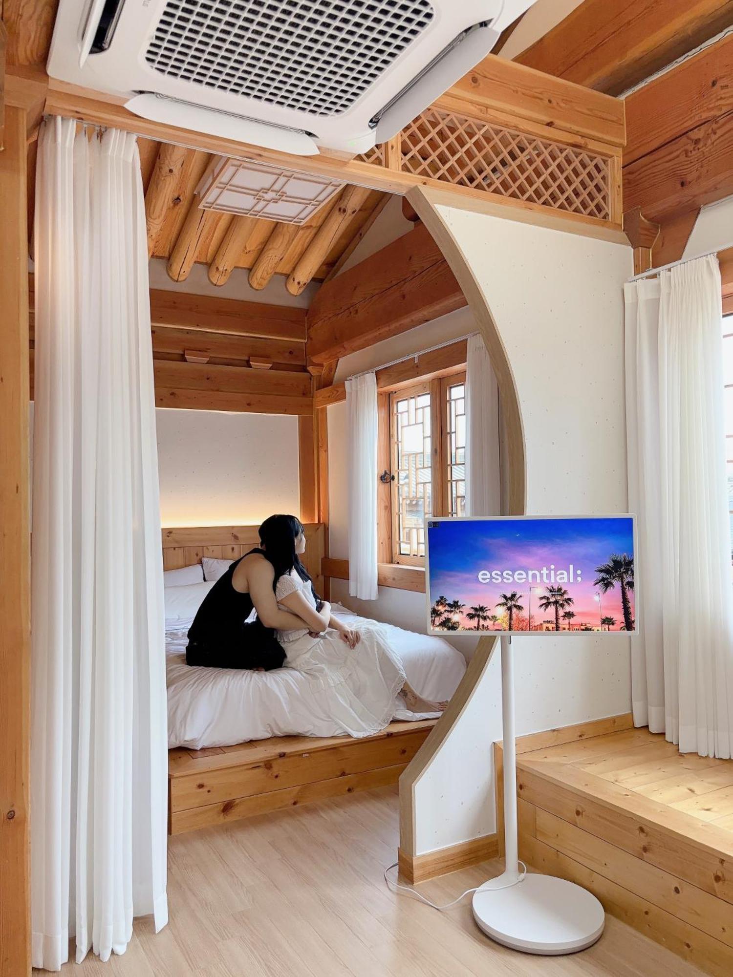 Hanok Stay Da-Ga-Gam Гиеонгджу Екстериор снимка