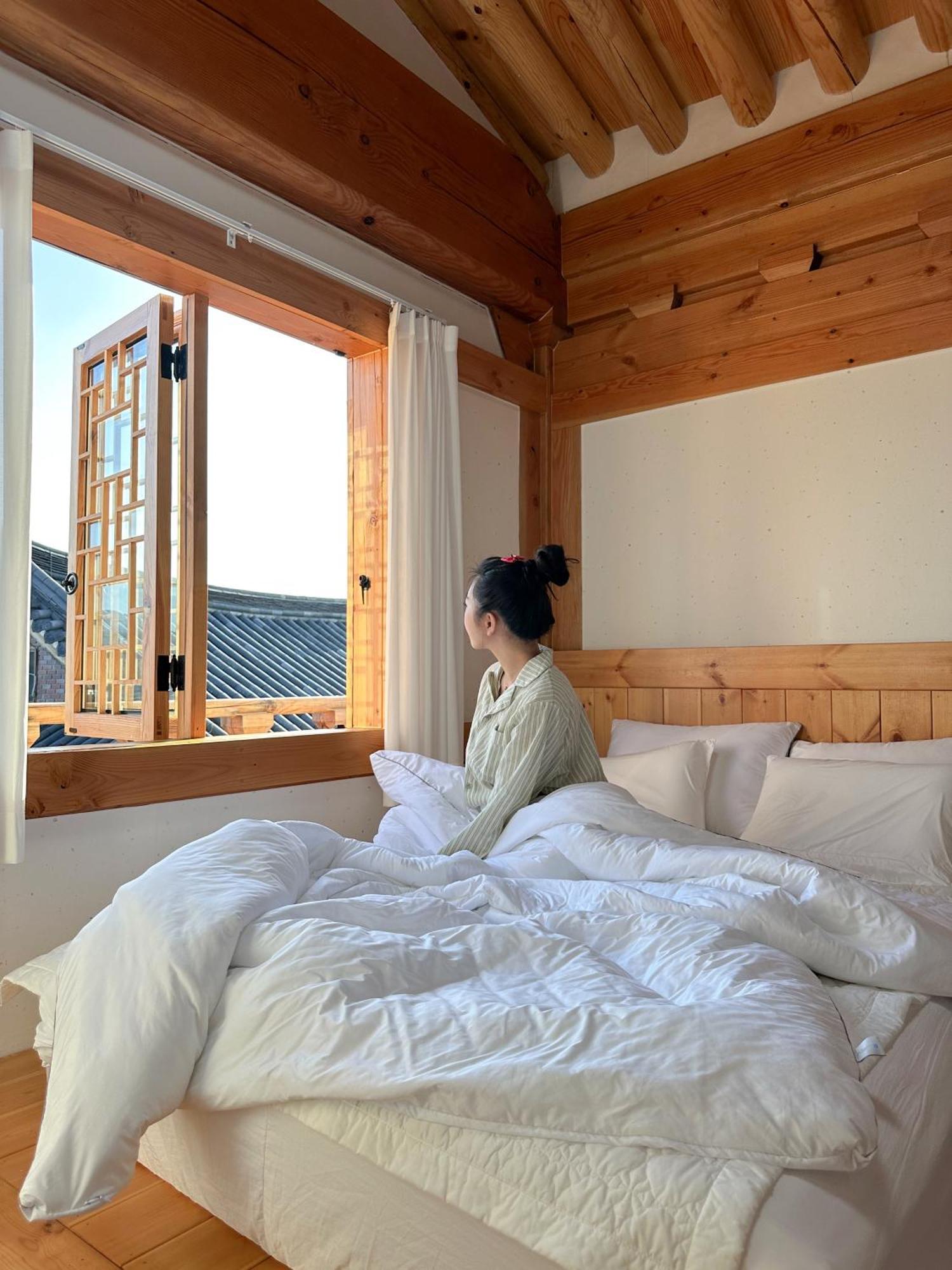 Hanok Stay Da-Ga-Gam Гиеонгджу Екстериор снимка