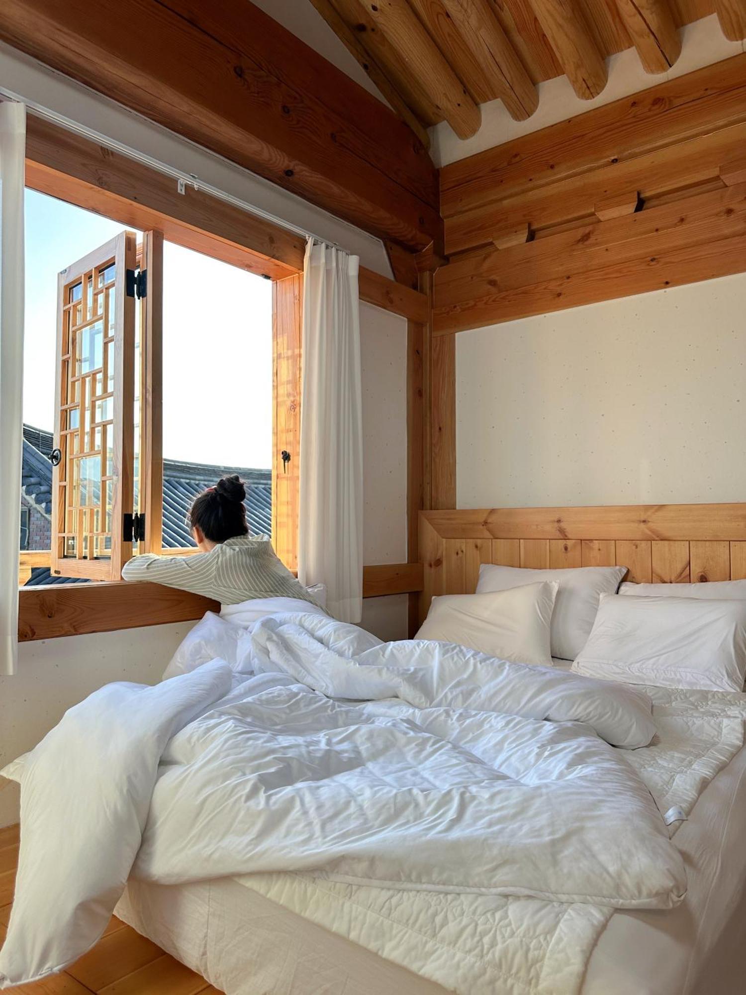 Hanok Stay Da-Ga-Gam Гиеонгджу Екстериор снимка