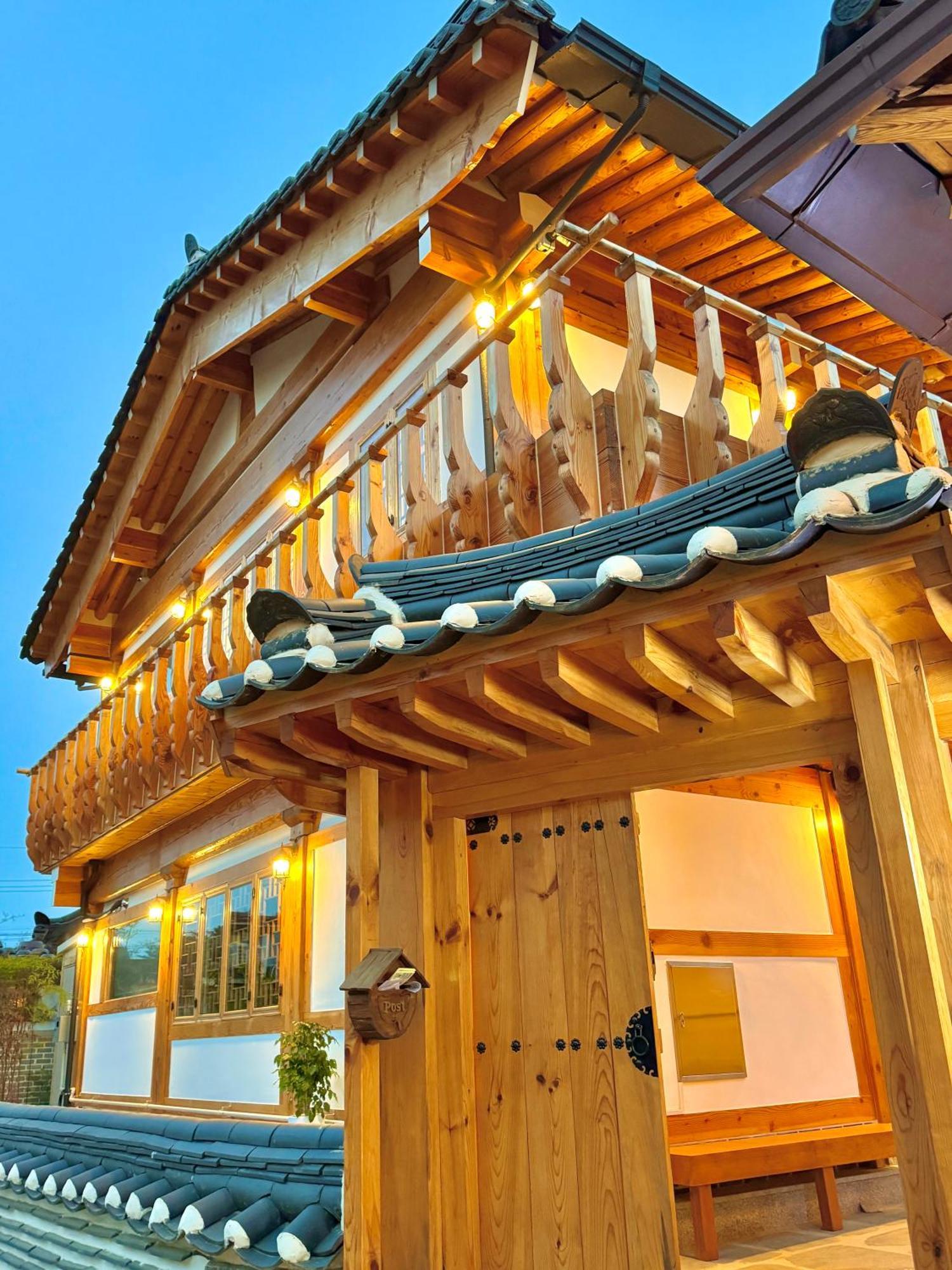 Hanok Stay Da-Ga-Gam Гиеонгджу Екстериор снимка