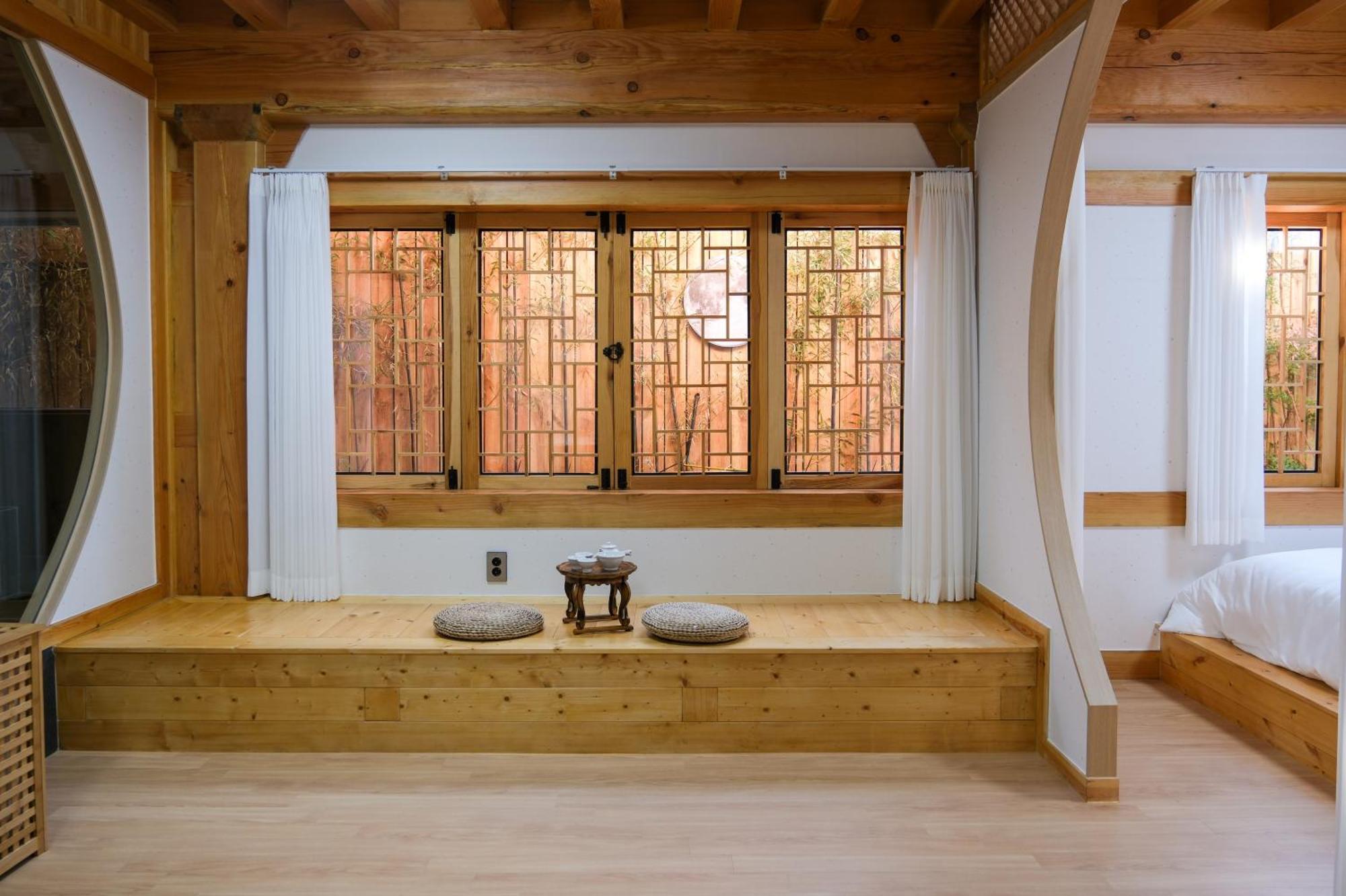 Hanok Stay Da-Ga-Gam Гиеонгджу Екстериор снимка